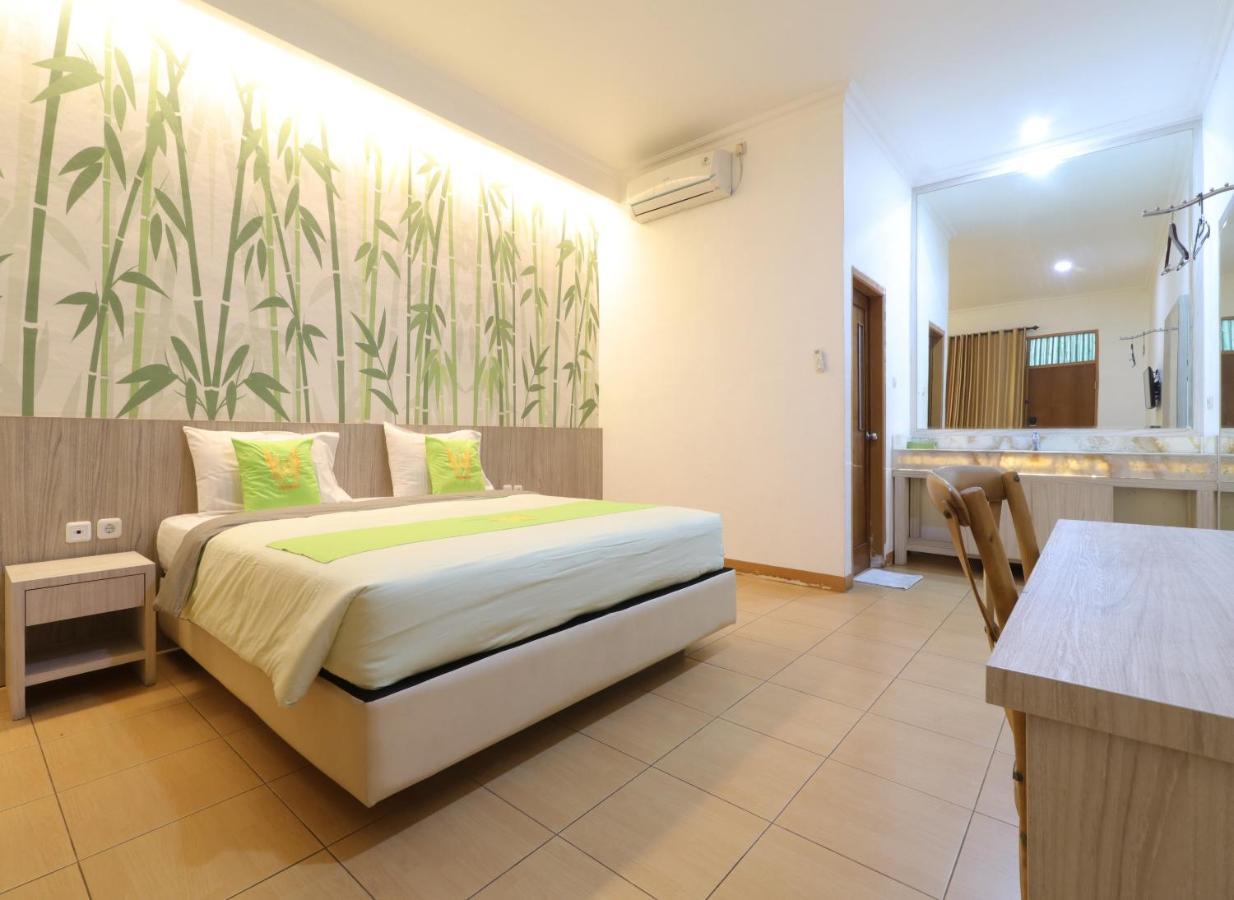 Hotel Huswah Airport Тангеранг Екстер'єр фото